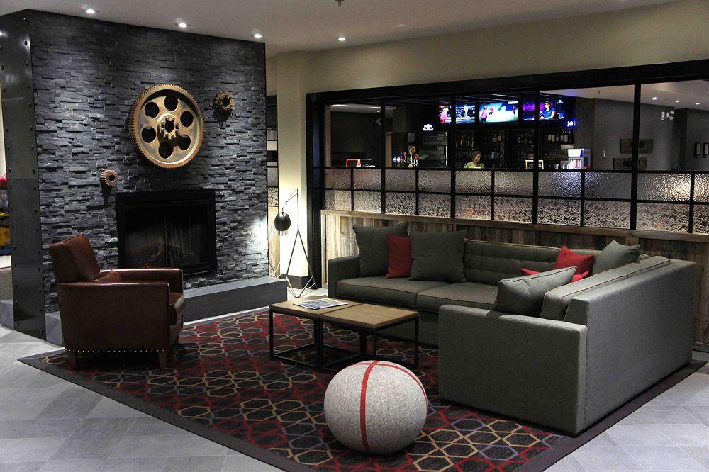Four Points By Sheraton Edmundston Hotel & Conference Center Extérieur photo