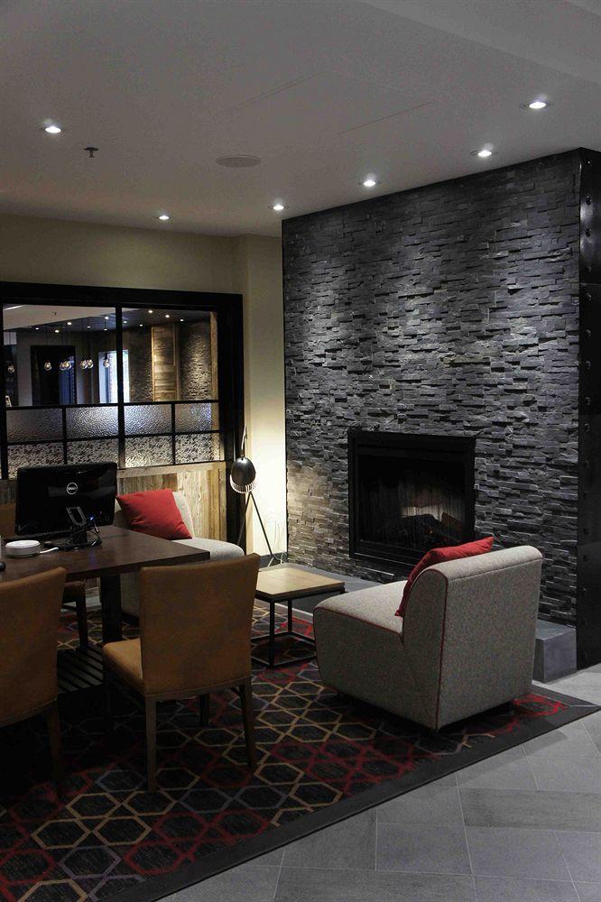 Four Points By Sheraton Edmundston Hotel & Conference Center Extérieur photo
