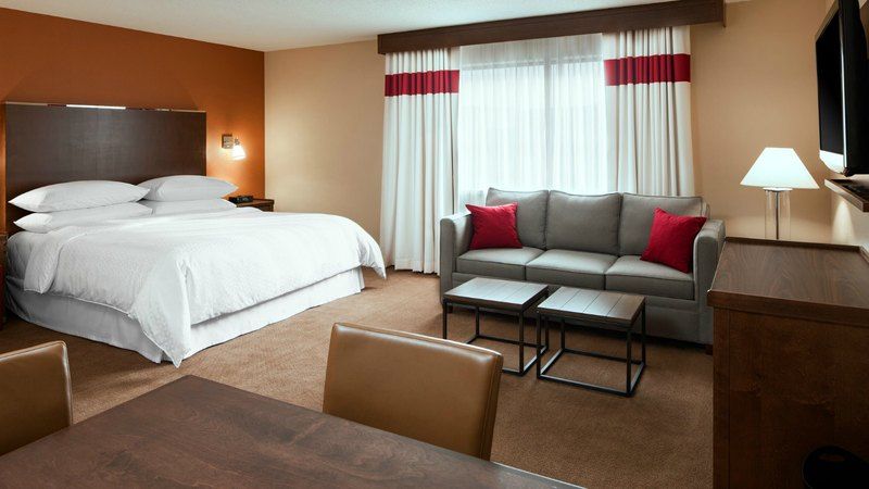 Four Points By Sheraton Edmundston Hotel & Conference Center Extérieur photo